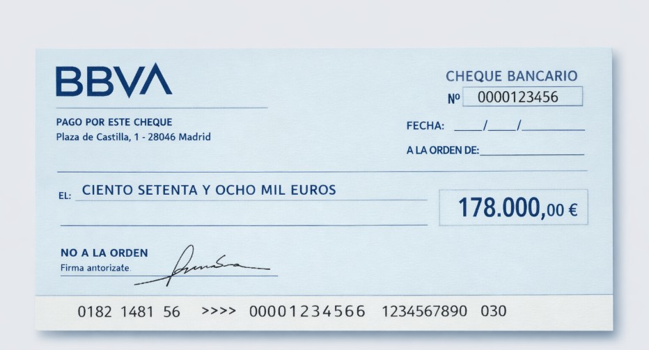 Cómo pagar una vivienda en notaría: cheque bancario o transferencia